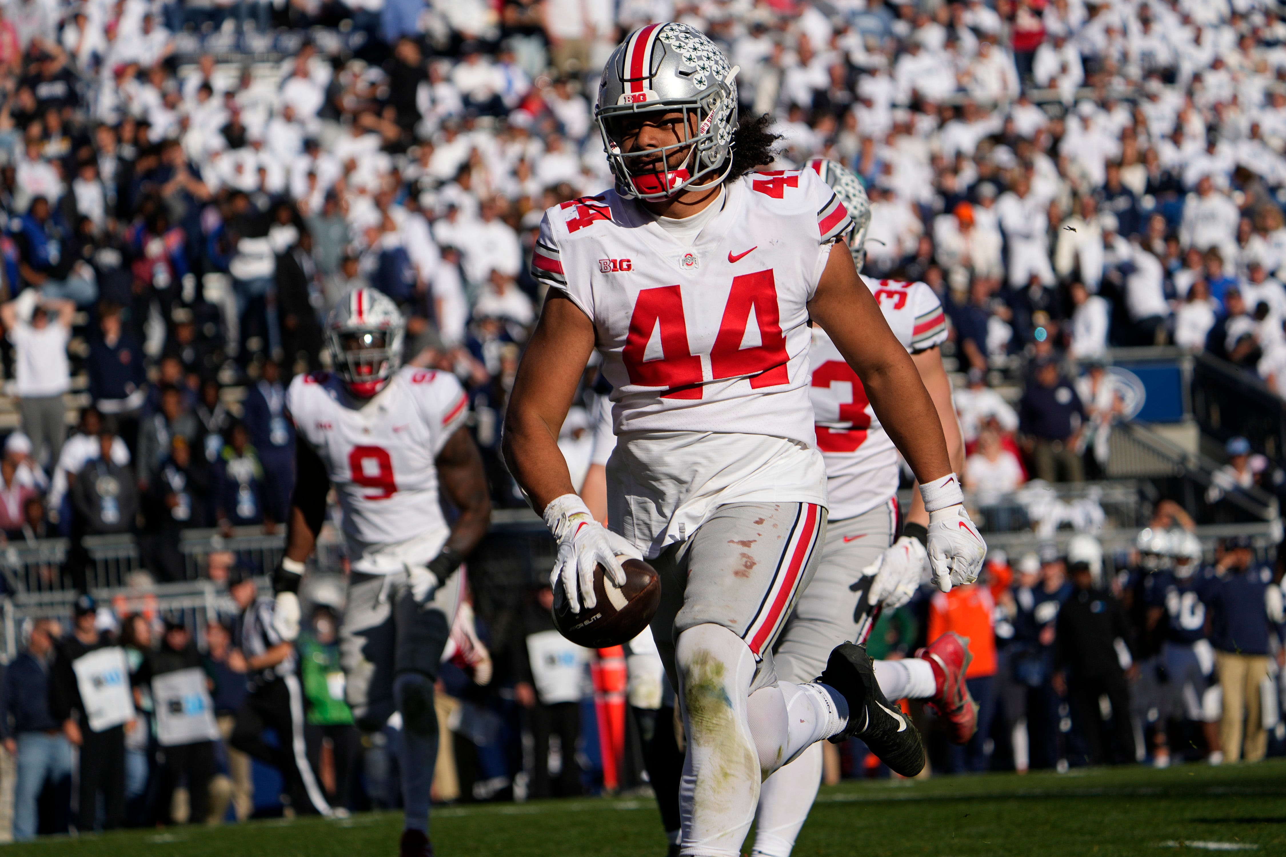 Ohio State football J.T. Tuimoloau breaks out in win at Penn State